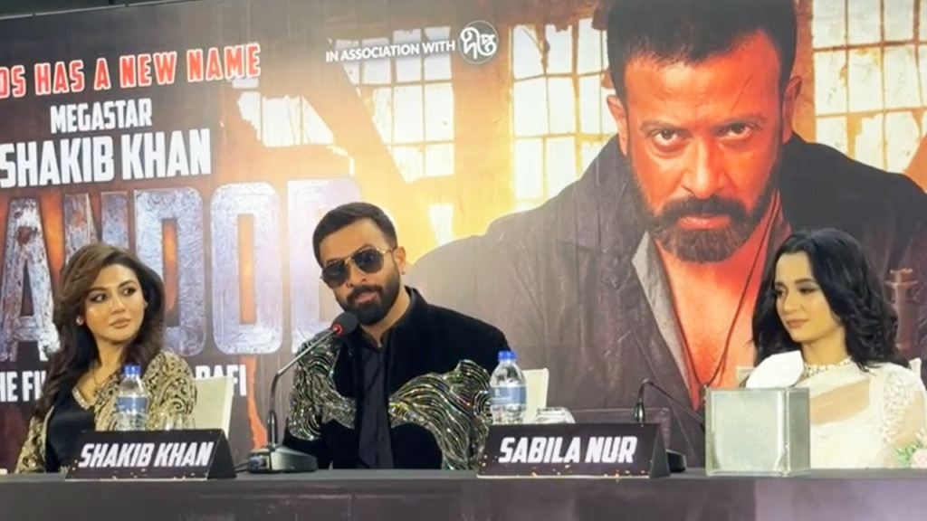 ‘তাণ্ডব’-এর শিল্পী হয়েও মন্ত্রমুগ্ধ হয়ে দেখেছি : শাকিব খান