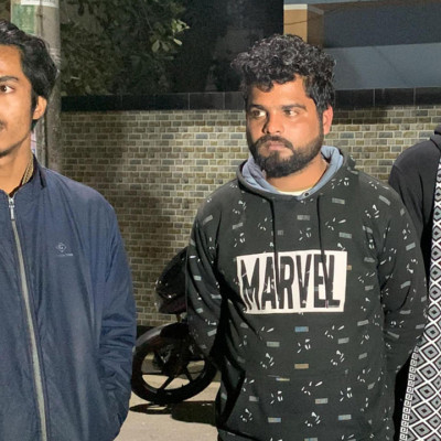 সমন্বয়ক পরিচয়ে চাঁদা দাবি, তিনজনকে পুলিশে সোর্পদ