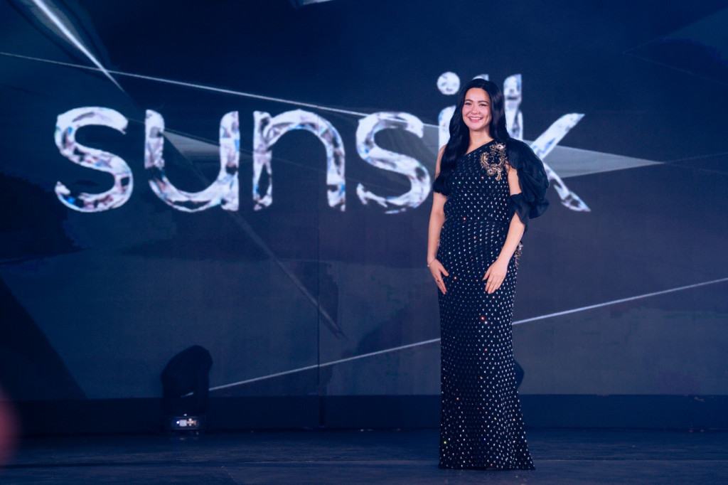 সানসিল্ক আয়োজনে হানিয়া আমিরের বাংলাদেশ সফর