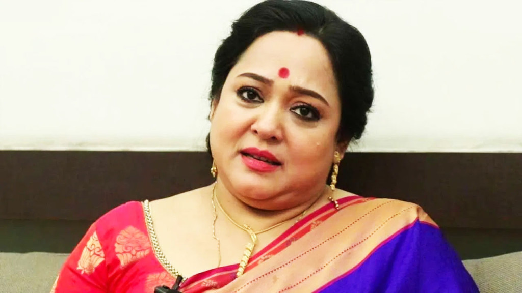 ইনস্টাগ্রাম না থাকলে কাজ থেকে বাদ দেওয়া হয় : অপরাজিতা