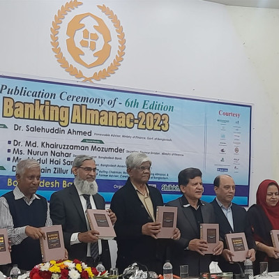 পুঁজিবাজারে অস্থিরতার জন্য রেগুলেটরদের দায়ী করলেন অর্থ উপদেষ্টা