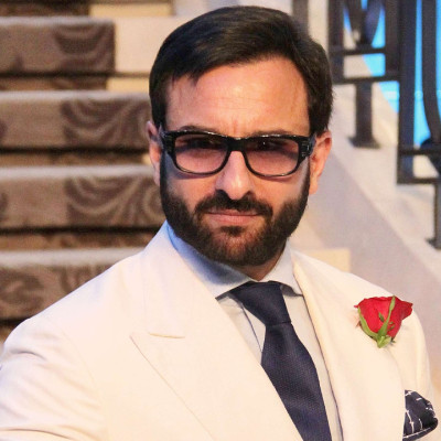 নিরাপত্তার সন্ধানে নতুন ঠিকানা, কোথায় বাড়ি কিনলেন সাইফ?