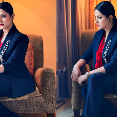 কোট-টপসে মুগ্ধতা ছড়ালেন পরীমণি