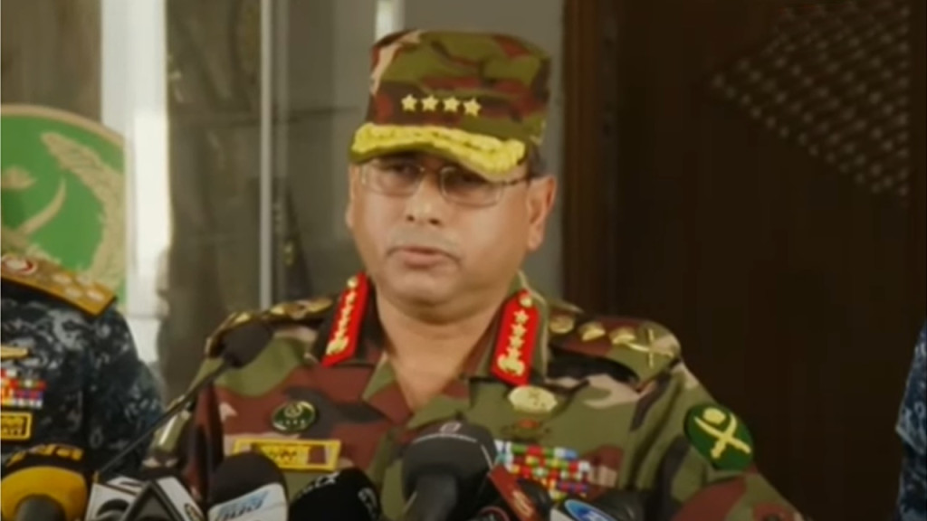 ‘১১ নম্বর জার্সিকে অবসরে পাঠানো প্রয়োজন’