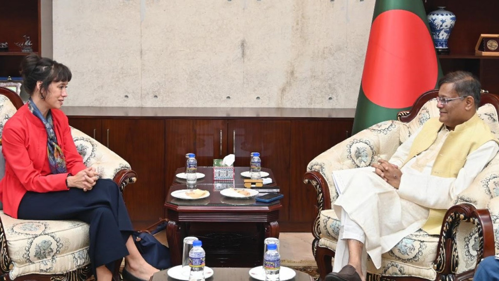 জায়েদের সঙ্গে হোটেলে সময় কাটানো নিয়ে মুখ খুললেন সায়ন্তিকা