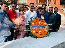 উত্তরা প্রেসক্লাবের নবনির্বাচিত কমিটির টুংগীপাড়ায় বঙ্গবন্ধুর সমাধিতে শ্রদ্ধাঞ্জলি