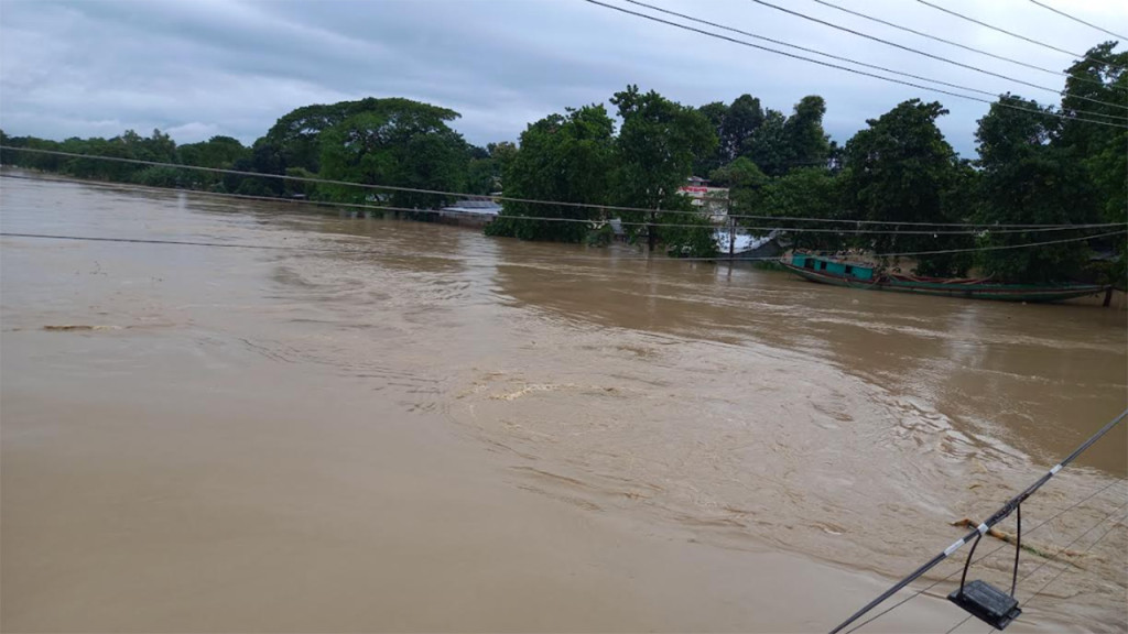 এক ম্যাচেই দিল্লি-লখনৌর ‘বিদায়’, টিকে থাকল কারা?