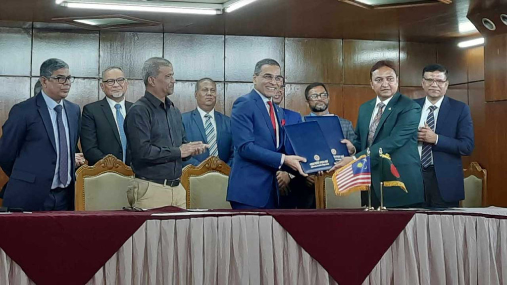 মধ্যপ্রাচ্যের কর্মীদের জন্য বিমানবন্দরে স্পেশাল লাউঞ্জ