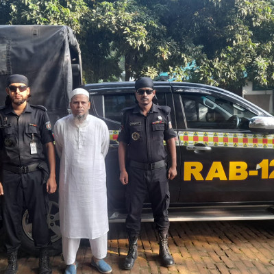 গুলশানের রাস্তায় কুরুলুস উসমানের অভিনেতা, ভক্তদের ভিড়