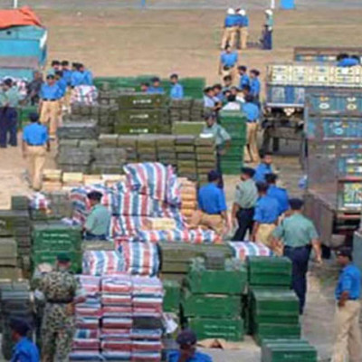 যশোরে বাস উল্টে ও ট্রাকচাপায় নিহত ৩, আহত ১০