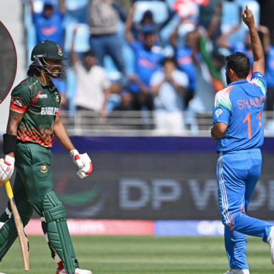 বাংলাদেশকে নিয়ে কটাক্ষ করে যা বললেন শেবাগ