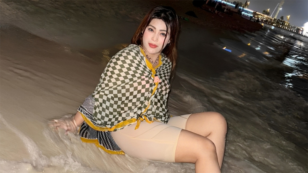 দুবাইয়ে কী করছেন মিষ্টি জান্নাত?