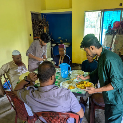 নিটারে মাস্তুলের আয়োজনে আয়োজিত ঈদ পরবর্তী মেজবানি ভোজ