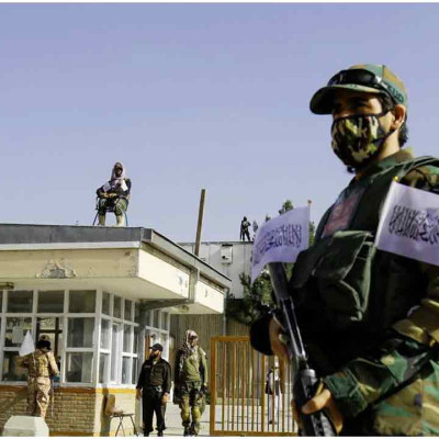 পাকিস্তান-আফগানিস্তানের পাল্টাপাল্টি হামলা, নিহত অন্তত ৮