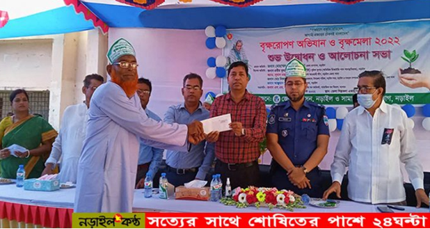 নড়াইলে সপ্তাহব্যাপী বৃক্ষমেলার উদ্বোধন