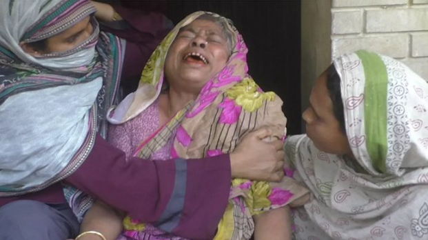 নড়াইলে নিজঘরে গৃহবধূ খুন