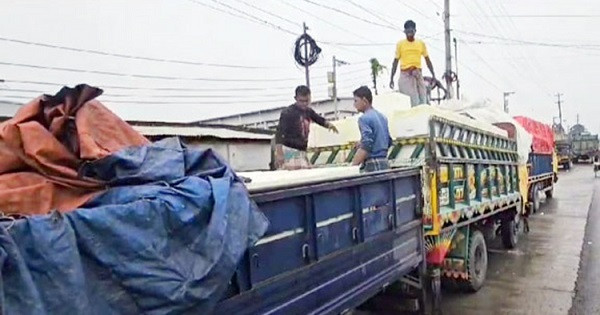 দুর্গাপূজা উপলক্ষে ভারতে গেলো ৭১.১ মেট্রিক টন ইলিশ