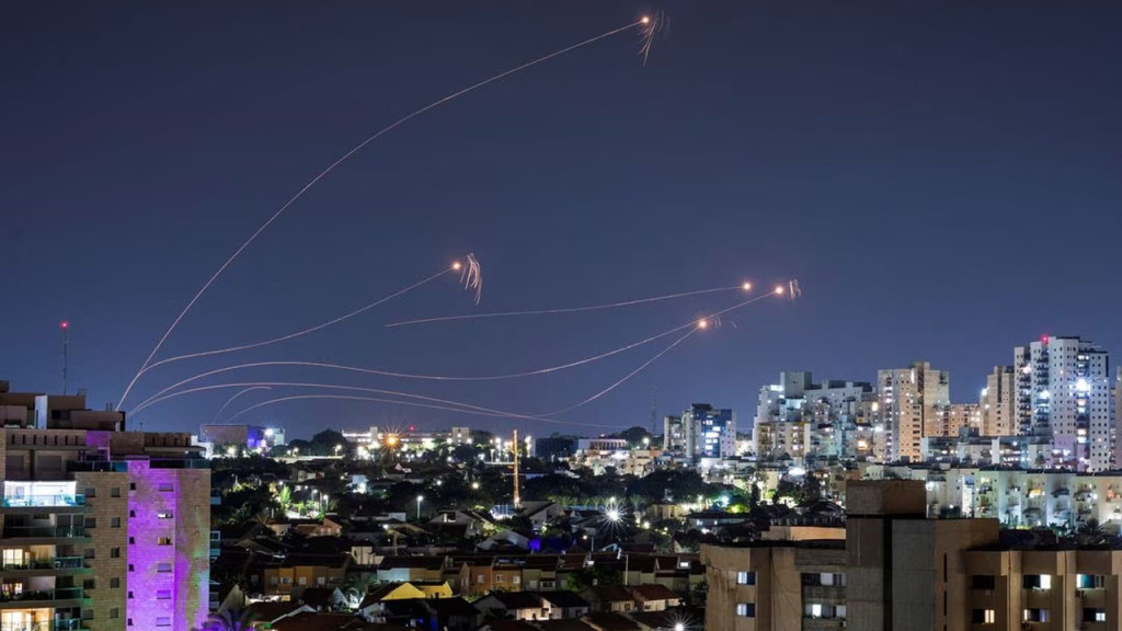 ইসরায়েলে আকাশ প্রতিরক্ষা ও গোলাবারুদ পাঠাতে তোড়জোড় যুক্তরাষ্ট্রের