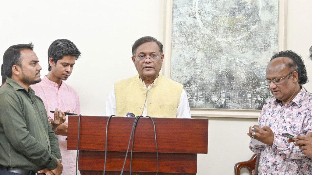 মিয়ানমারের সীমান্তরক্ষীদের ফেরত পাঠাতে কাজ করছে সরকার