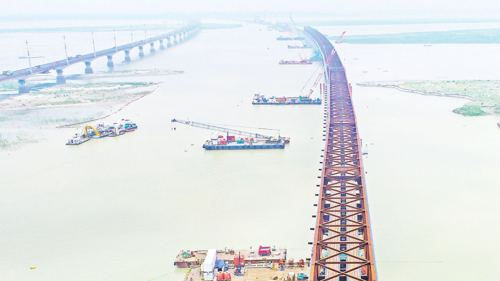 বঙ্গবন্ধু রেলসেতুর দুই কিলোমিটার দৃশ্যমান