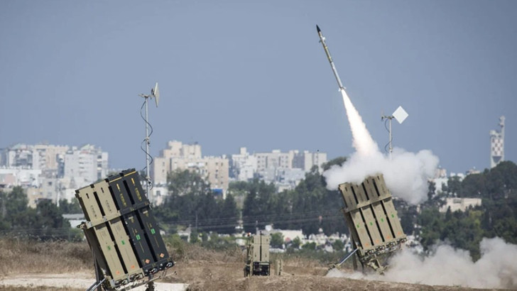 কনস্যুলেটে হামলার প্রতিশোধ নেবে ইরান, ভয়ে যে পদক্ষেপ নিচ্ছে ইসরাইল