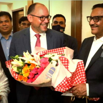 আ.লীগের সঙ্গে বৈঠকে রাষ্ট্রদূত পিটার হাস