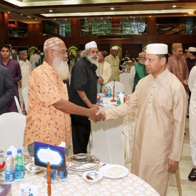 যুদ্ধাহত মুক্তিযোদ্ধাদের সম্মানে ইফতার ও নৈশভোজ