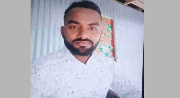 নড়াইলে নৌকাডুবি: মরদেহ মিলেছে ২ জনের, এখনও নিখোঁজ ২