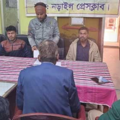 নড়াইলে বাবা হত্যার বিচার চেয়ে সংবাদ সম্মেলনে ছেলে