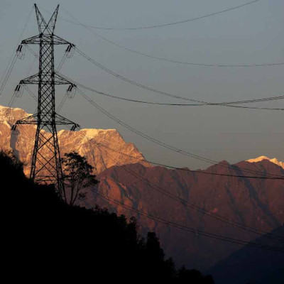 বিদ্যুৎ ক্রয় : নেপালের সঙ্গে দর কষাকষিতে বাংলাদেশ