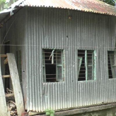 নড়াইলে সদস্যপ্রার্থীর বিরুদ্ধে বীর মুক্তিযোদ্ধার বাড়িতে হামলার অভিযোগ