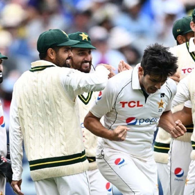 ওয়ার্নারের বিদায়ী টেস্টে পাকিস্তানের একাদশে চমক