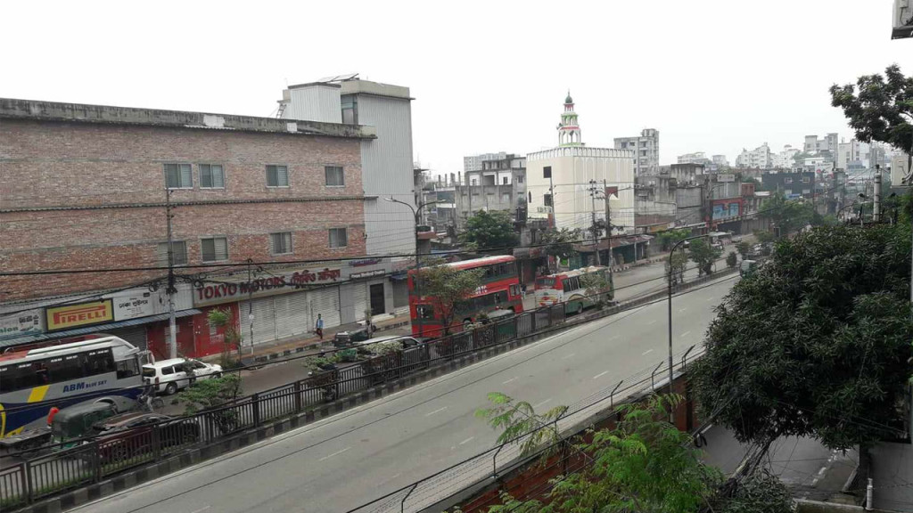 বৃষ্টিভেজা ছুটির সকাল