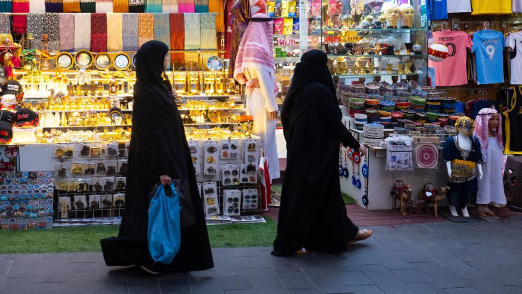 বদলে গেছে রমজানের চিরাচরিত চিত্র, দুঃখ করলেন আমিরাতের বাসিন্দারা