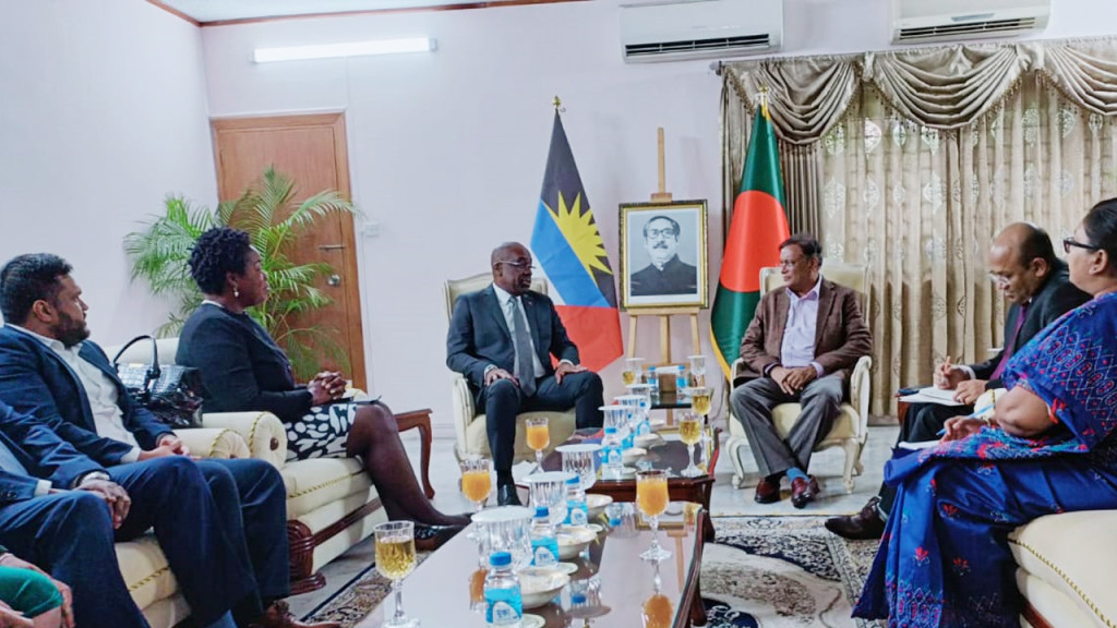 বাংলাদেশ সফ‌রে আসতে পা‌রেন ক্রিকেটার ভিভিয়ান রিচার্ডস