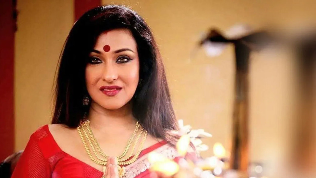 ঢাকায় আসছেন ঋতুপর্ণা, শুটিং করবেন যে সিনেমায়