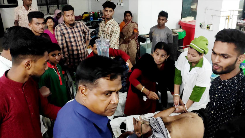 নড়াইলে ঈদের রাতে সড়কে ঝরল দুই প্রাণ