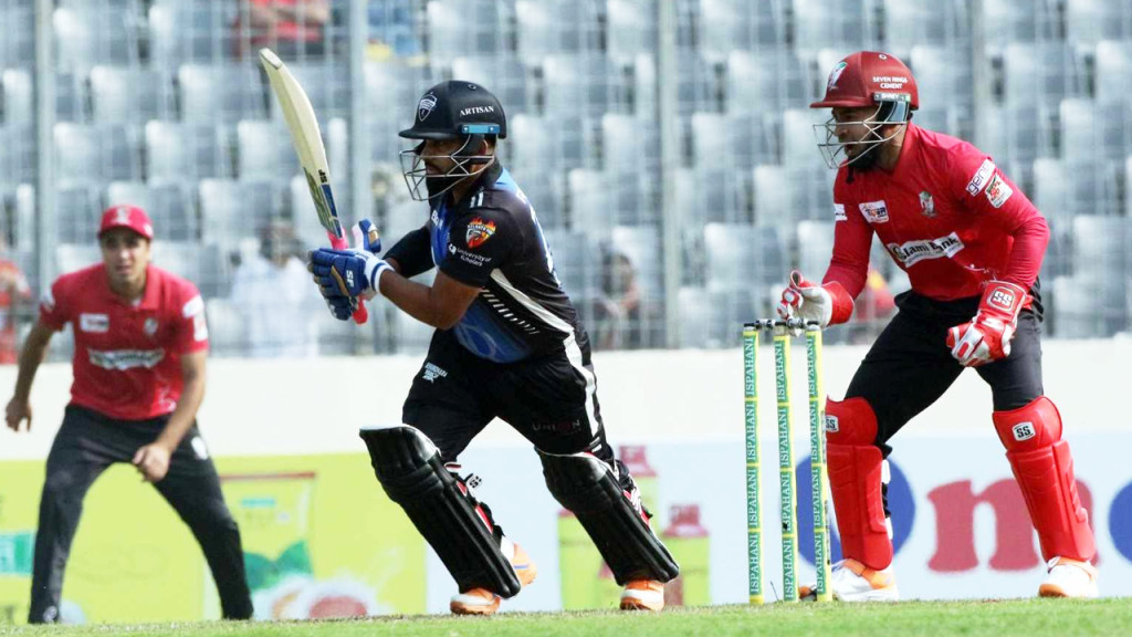 তামিমদের বিপক্ষে স্বল্প পুঁজি সাকিবের রংপুরের