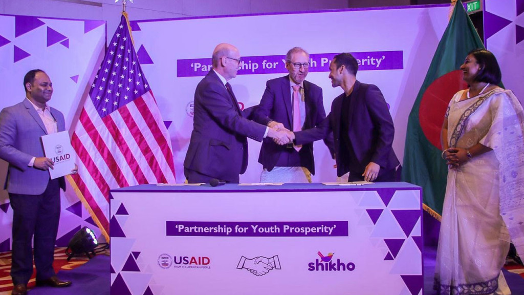 কর্মসংস্থান বাড়াতে বেসরকারি খাতের সঙ্গে যুক্তরাষ্ট্রের চুক্তি