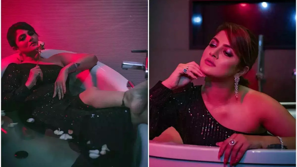 আমাকে নিয়ে লোকের কেন এত সমস‌্যা : শ্রাবন্তী