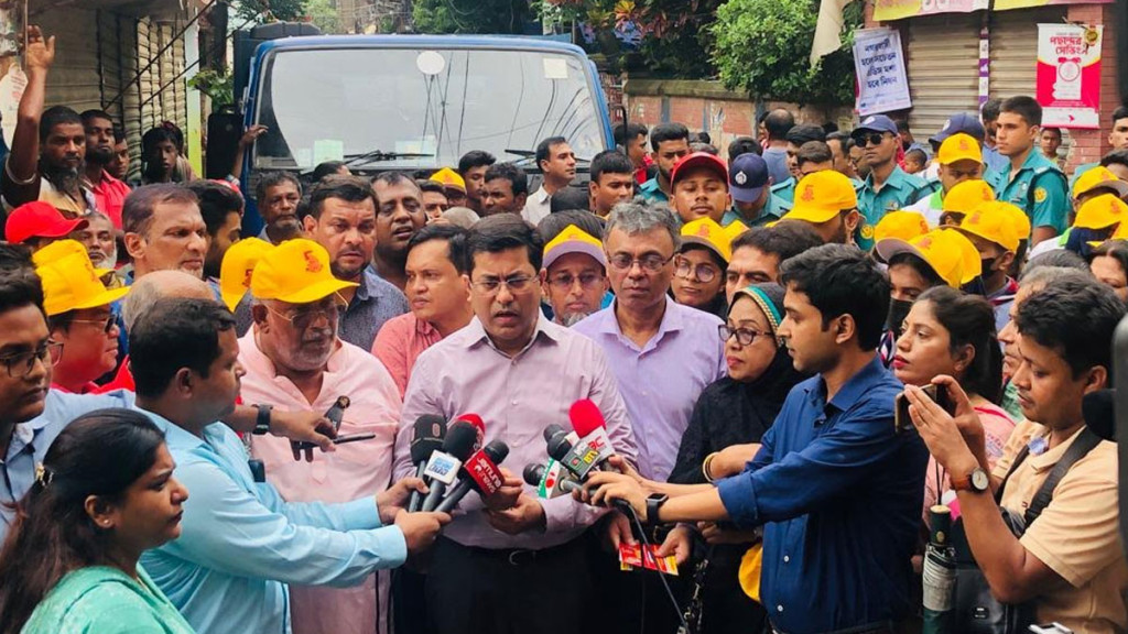 স্থাপনা-আঙিনা পরিচ্ছন্ন রেখে পানি জমতে না দেওয়া নাগরিক দায়িত্ব