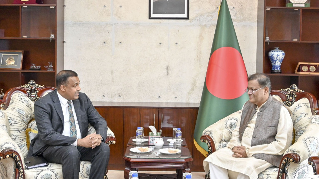 ইউরেশিয়ান ইকনোমিক ইউনিয়নের পর্যবেক্ষক হ‌তে চায় বাংলাদেশ